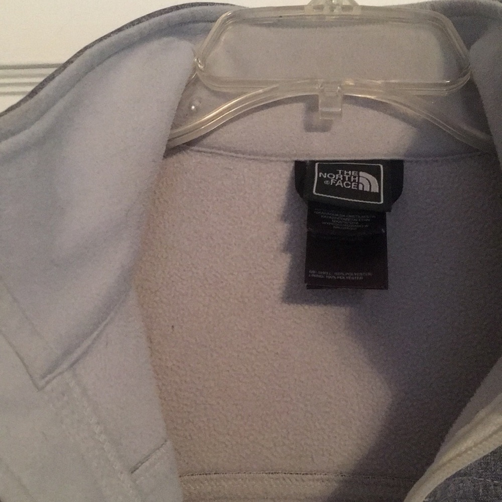 NorthFace coat - Picture 3 of 4